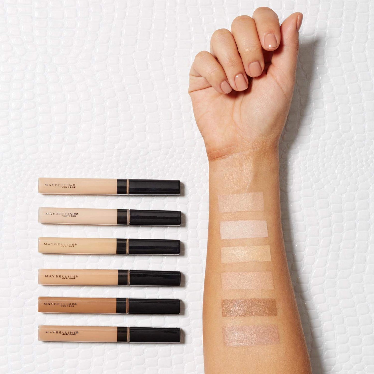 Maybelline Fit Me! Full Coverage Concealer, Matte & Poreless Ultra Blendable, Shade: 05 Ivory 6.8ml