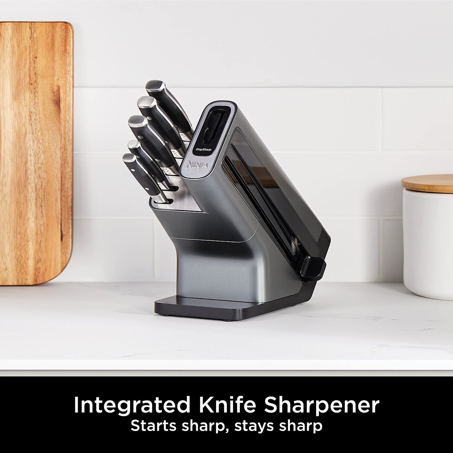 Ninja Foodi StaySharp Knife Block with Integrated Sharpener, 5-Piece Knife Set includes Chef Knife, Bread Knife, Slicing Knife, Utility Knife, Paring Knife, Stainless Steel K32005UK